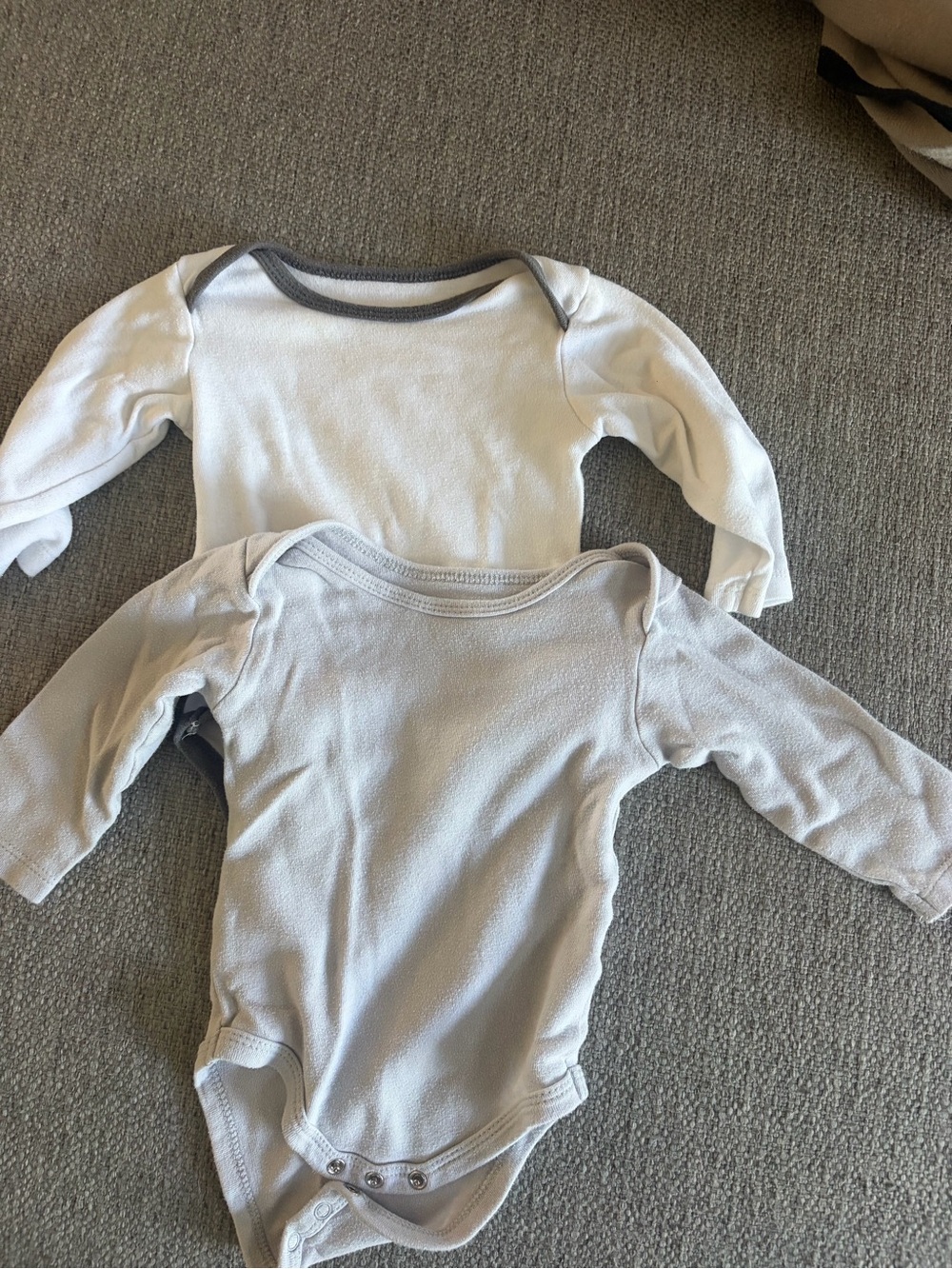 3-6M Chick Pea Long-Sleeve Baby One-Piece Bodysuits in White and Light Gray